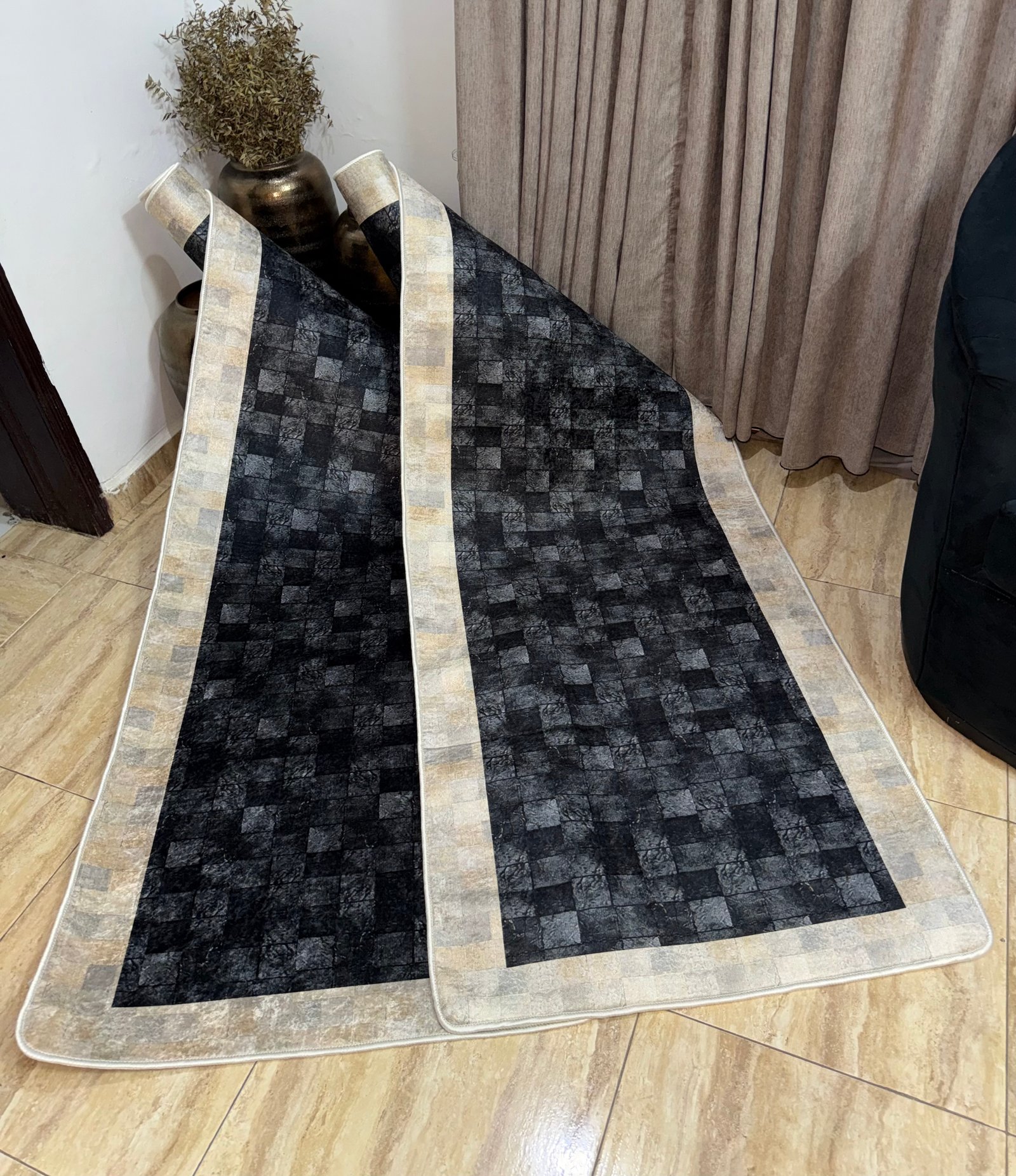 Monarc Mosaic Runner