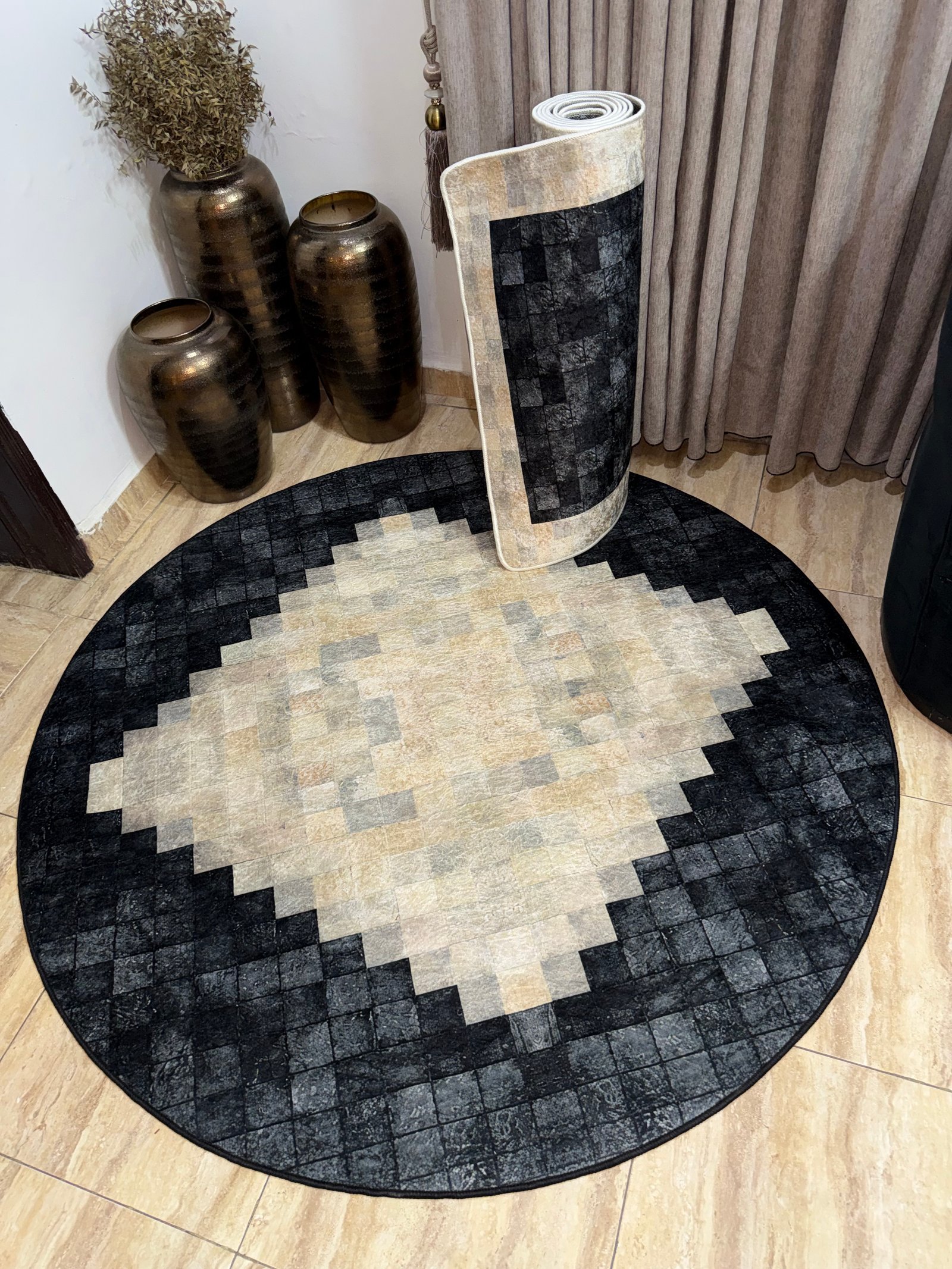 Monarch Mosaic Round Rug