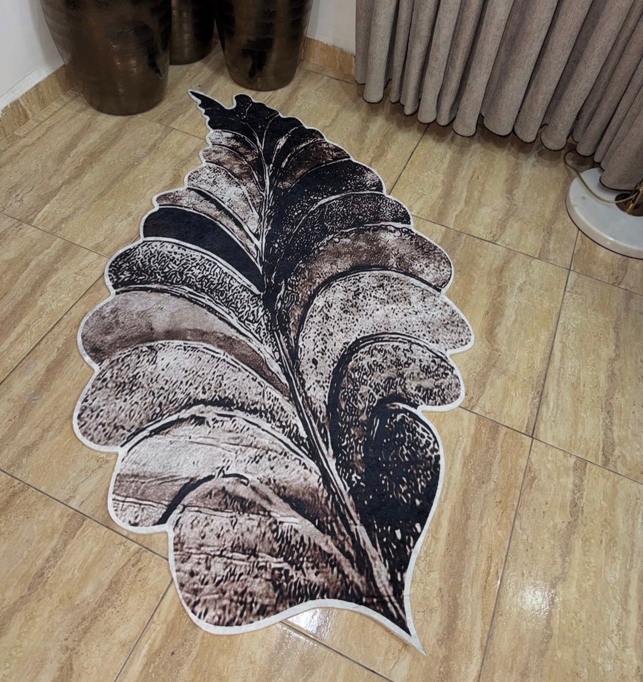 Majestic Leaf Rug