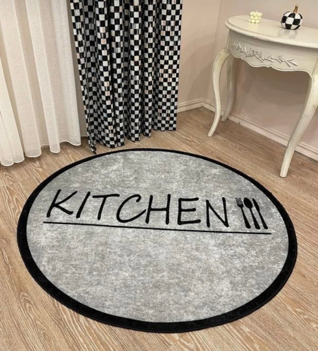 Noir Kitchen Round Rug
